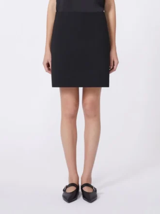 Minigonna in gabardine elasticizzata, nera