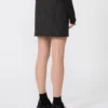 Minigonna in gabardine gessata, nera Minigonna in gabardine gessata, nera