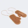 Muffole in tessuto Teddy, color cammello Muffole in tessuto Teddy, color cammello