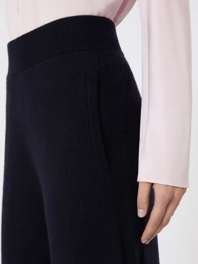 Pantaloni in filato di cashmere, blu oltremare Pantaloni in filato di cashmere, blu oltremare
