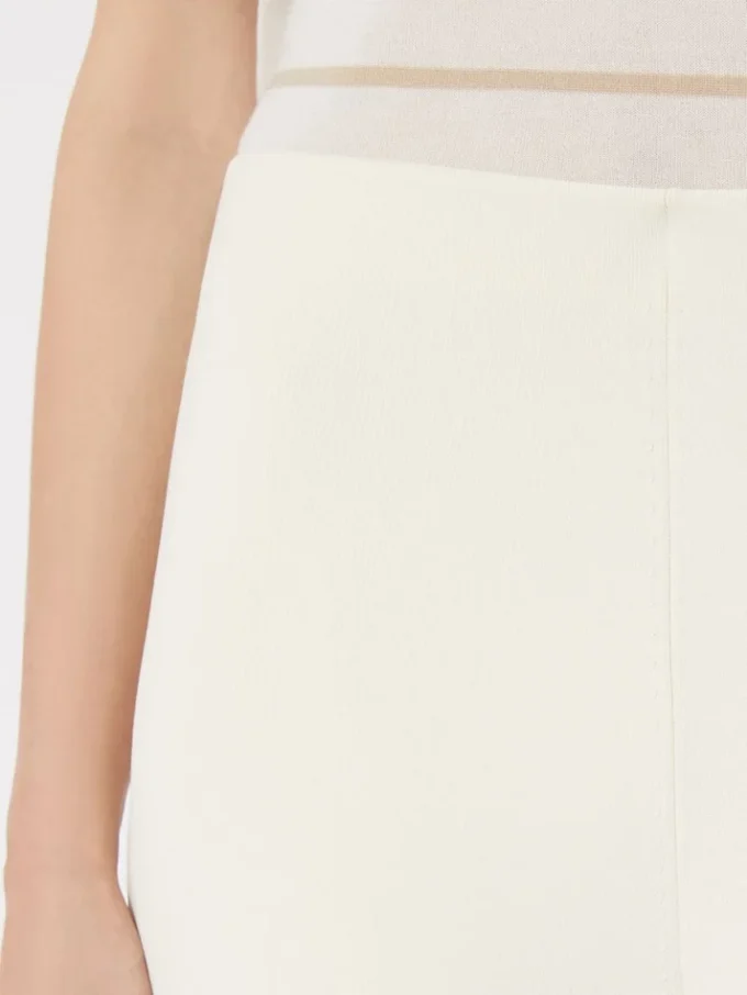 Pantaloni in maglia di crepe di viscosa, avorio Pantaloni in maglia di crepe di viscosa, avorio