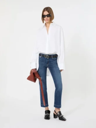 Pantaloni mini a zampa con vita bassa dalla vestibilità perfetta, blu oltremare