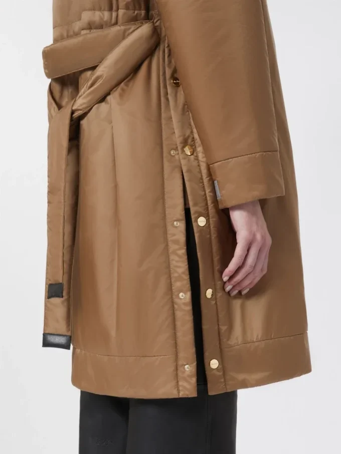Parka imbottito in tela idrorepellente, color cammello Parka imbottito in tela idrorepellente, color cammello
