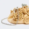 Piccola borsa a forma di pasticcino effetto rafia con fiori, beige Piccola borsa a forma di pasticcino effetto rafia con fiori, beige
