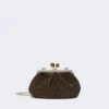 Piccola borsa a forma di pasticcino effetto rafia, marrone scuro