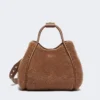 Piccola borsa marine in tessuto teddy, color cammello