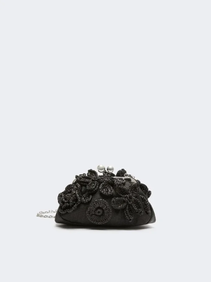 Piccola pochette a forma di pasticcino effetto rafia con fiori, nera Piccola pochette a forma di pasticcino effetto rafia con fiori, nera