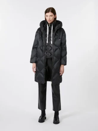 Piumino in tessuto idrorepellente iridescente, nero Piumino in tessuto idrorepellente iridescente, nero