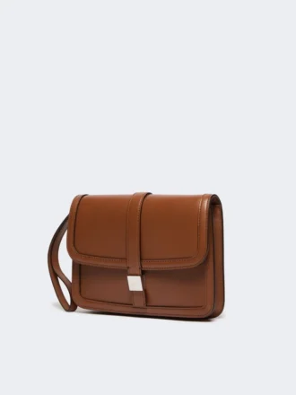Pochette in pelle liscia, color tabacco