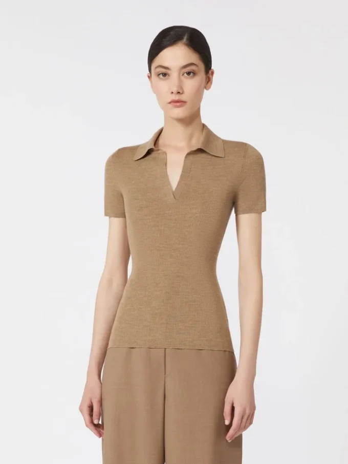 Polo in maglia a coste di lana, beige dorato e marrone