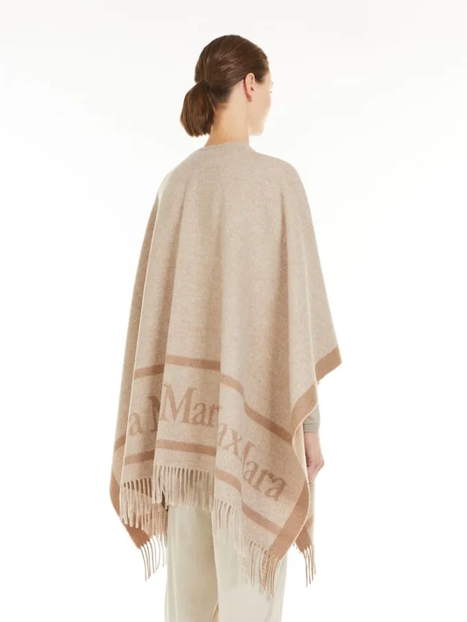 Poncho in lana jacquard, beige Poncho in lana jacquard, beige