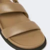 Sandali in pelle, fango Sandali in pelle, fango