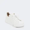 Sneakers in pelle, bianco ottico Sneakers in pelle, bianco ottico