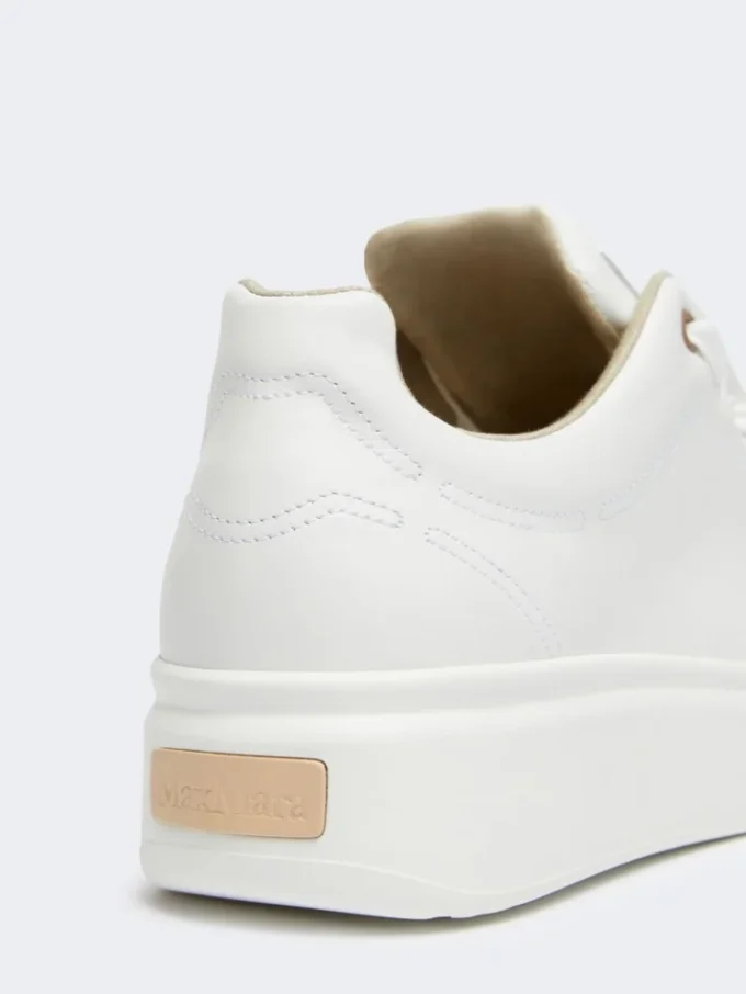 Sneakers in pelle, bianco ottico Sneakers in pelle, bianco ottico