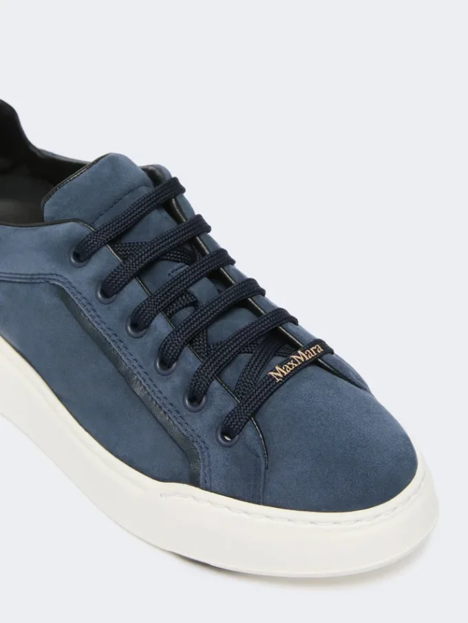 Sneakers in pelle scamosciata, blu oltremare Sneakers in pelle scamosciata, blu oltremare
