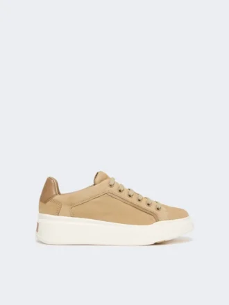 Sneakers in pelle scamosciata, color sabbia