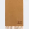 Stola in cashmere con ricamo monogramma, color tabacco Stola in cashmere con ricamo monogramma, color tabacco