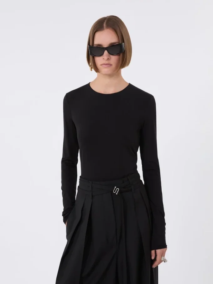 T-shirt aderente in jersey, nera