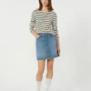 T-shirt in cotone a righe, avorio T-shirt in cotone a righe, avorio
