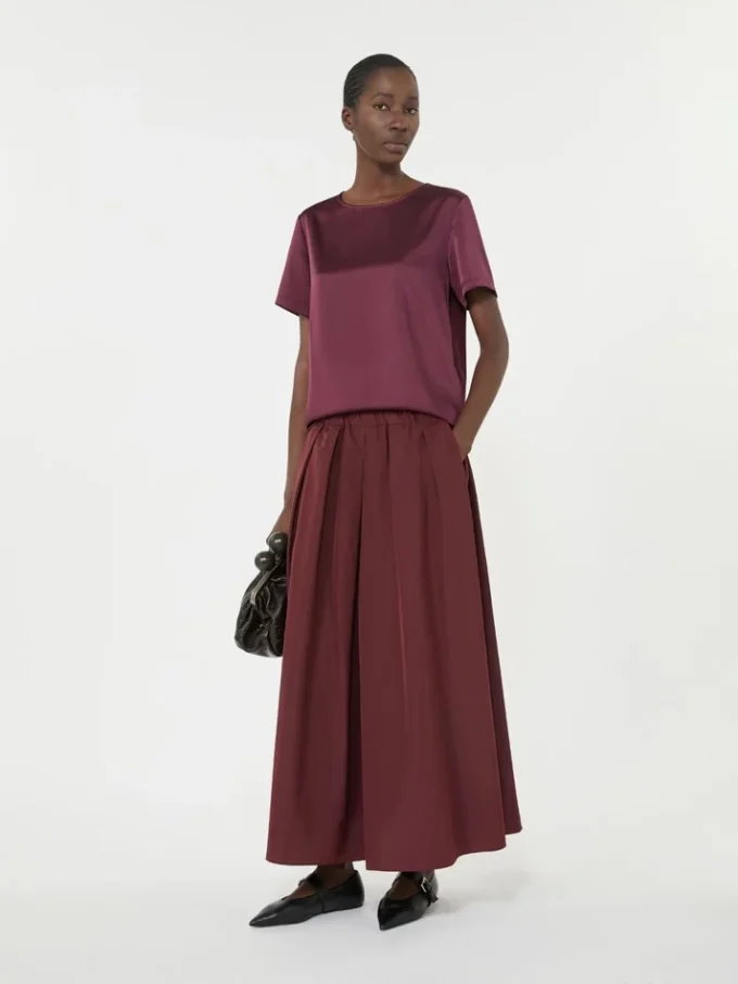 T-shirt in raso e jersey, bordeaux T-shirt in raso e jersey, bordeaux