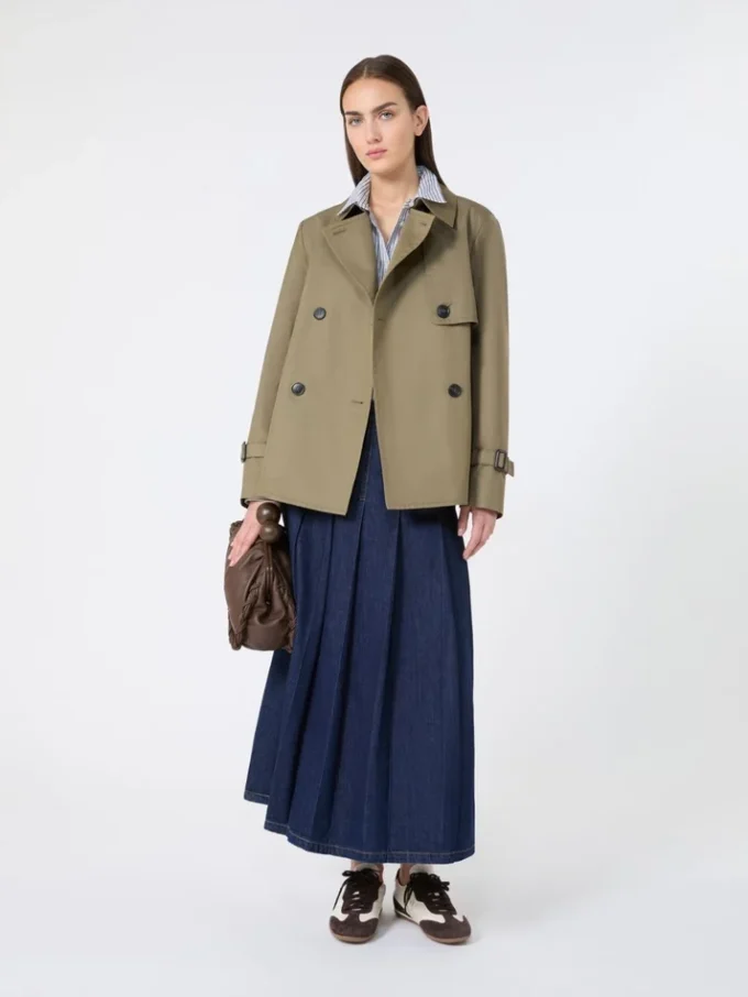Trench corto in gabardine idrorepellente, color fango
