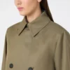 Trench corto in gabardine idrorepellente, color fango