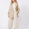 Trench corto in tela idrorepellente, beige