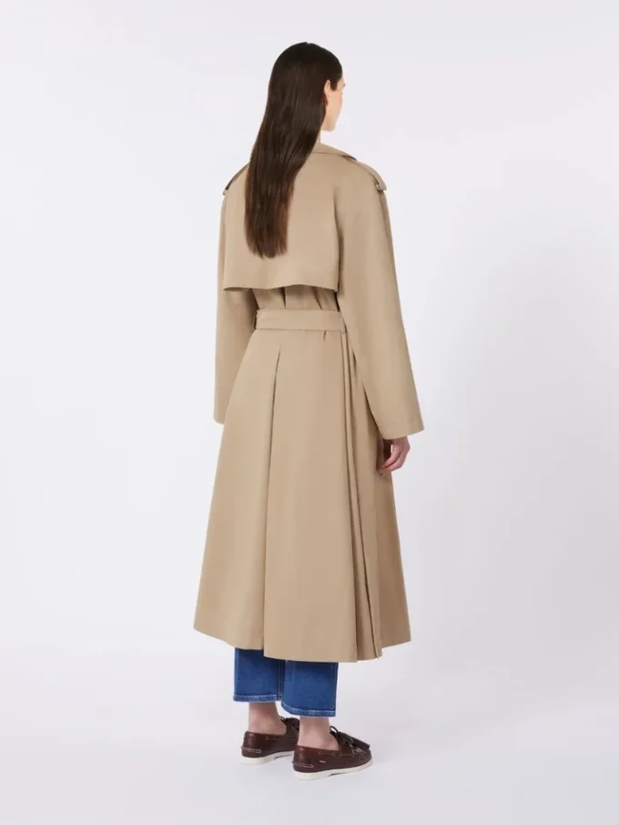 Trench fluido in cotone e nylon, color nocciola Trench fluido in cotone e nylon, color nocciola