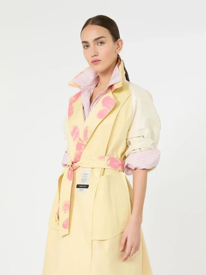 Trench midi in gabardine idrorepellente fantasia, giallo Trench midi in gabardine idrorepellente fantasia, giallo