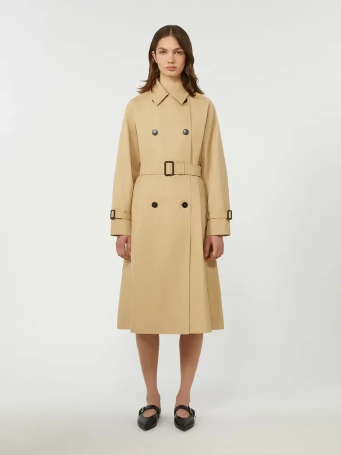 Trench reversibile in gabardine idrorepellente, beige Trench reversibile in gabardine idrorepellente, beige