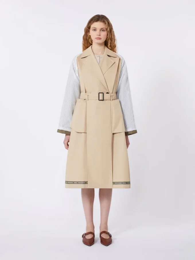 Trench reversibile in gabardine idrorepellente, beige Trench reversibile in gabardine idrorepellente, beige